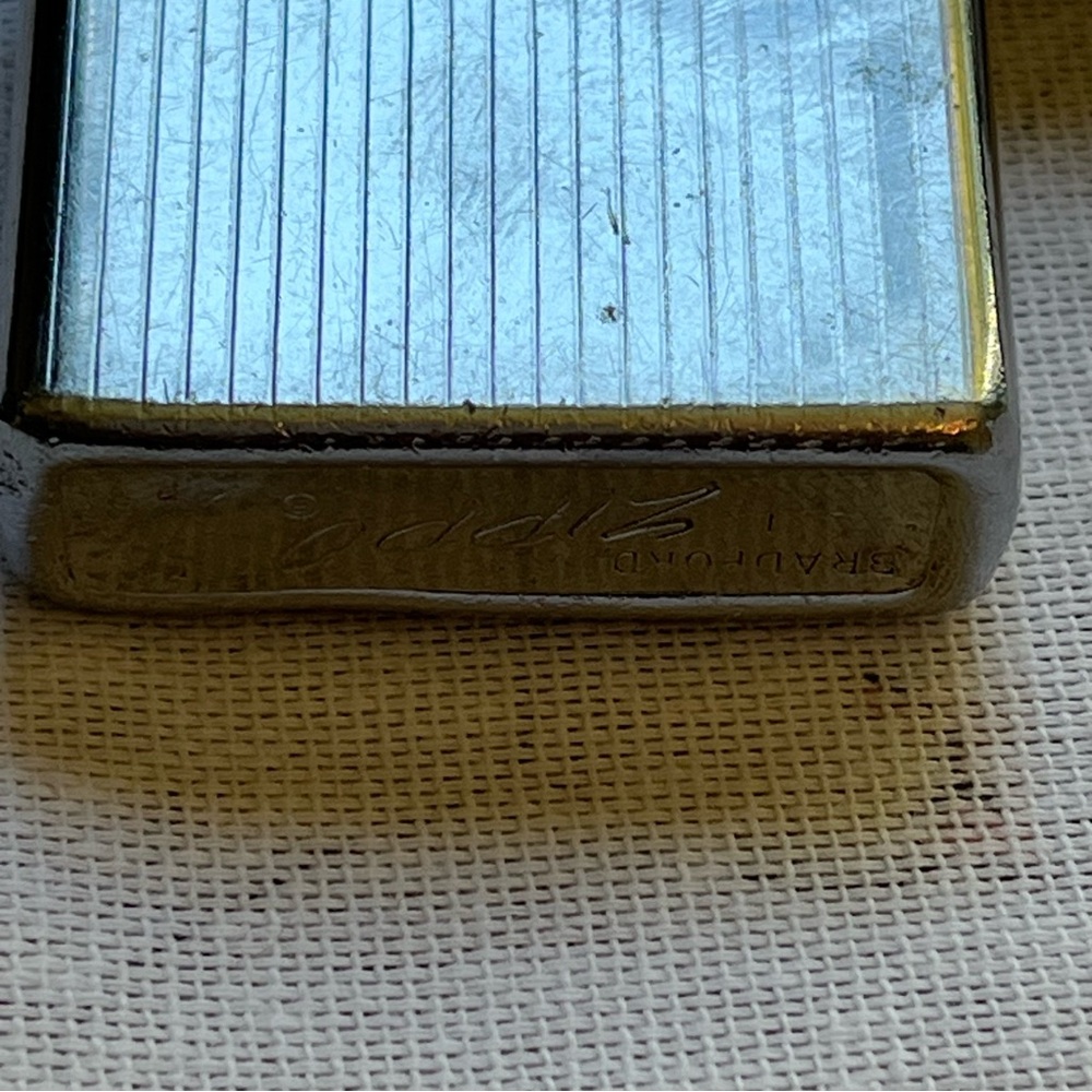 Zippo Bradford 1947-1949 Vintage Engine Turned Lighter - Picture 5 of 15